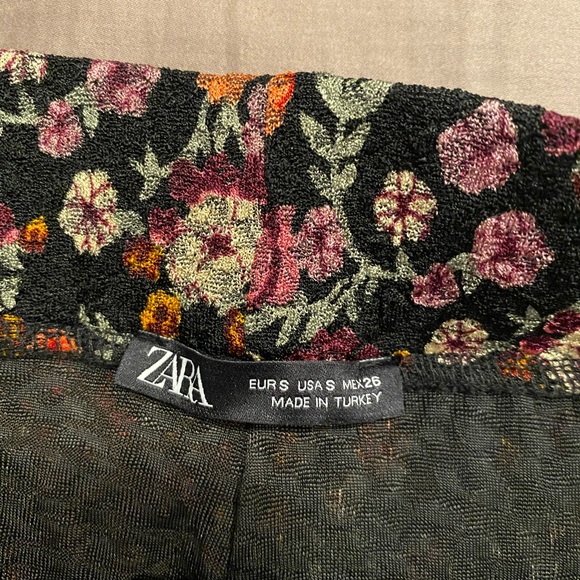 Zara Multi Pattern Skirt Limited Edition - Picture 2 of 3